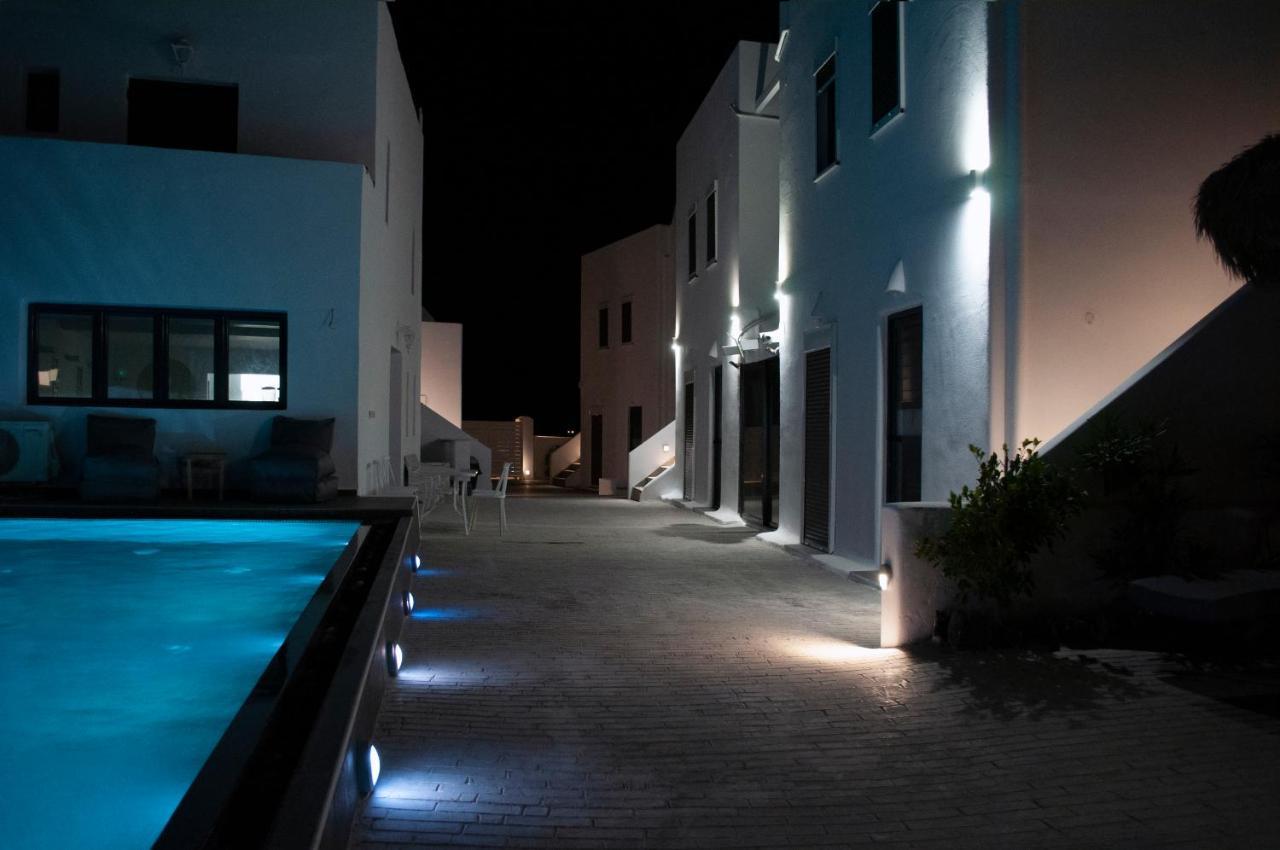 Sun Springs Suites Kamari  Exterior photo